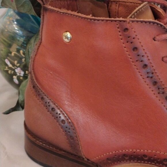 Pikolinos Cuero Royal Color- Blocked Boots - Picture 2 of 13